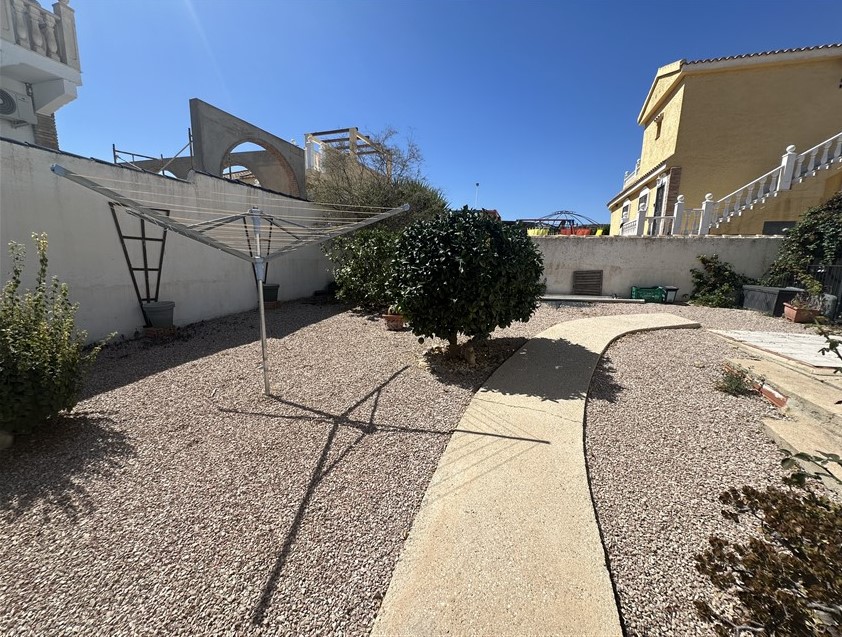 2 Bedroom, 2 Bathroom Villa in Murcia