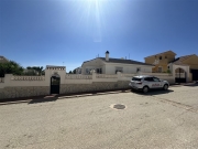 2 Bedroom, 2 Bathroom Villa in Murcia