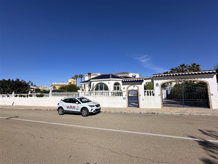 4 Bedroom, 3 Bathroom Villa in Murcia
