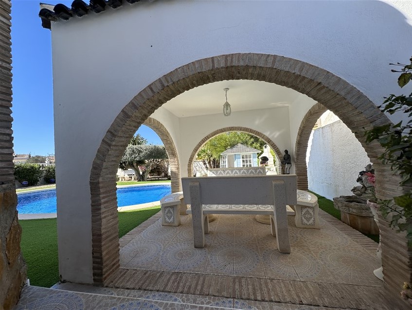 4 Bedroom, 3 Bathroom Villa in Murcia