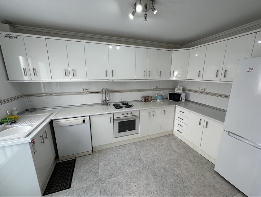 4 Bedroom, 3 Bathroom Villa in Murcia