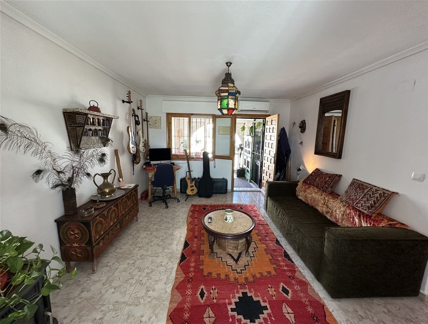 4 Bedroom, 2 Bathroom Villa in Murcia