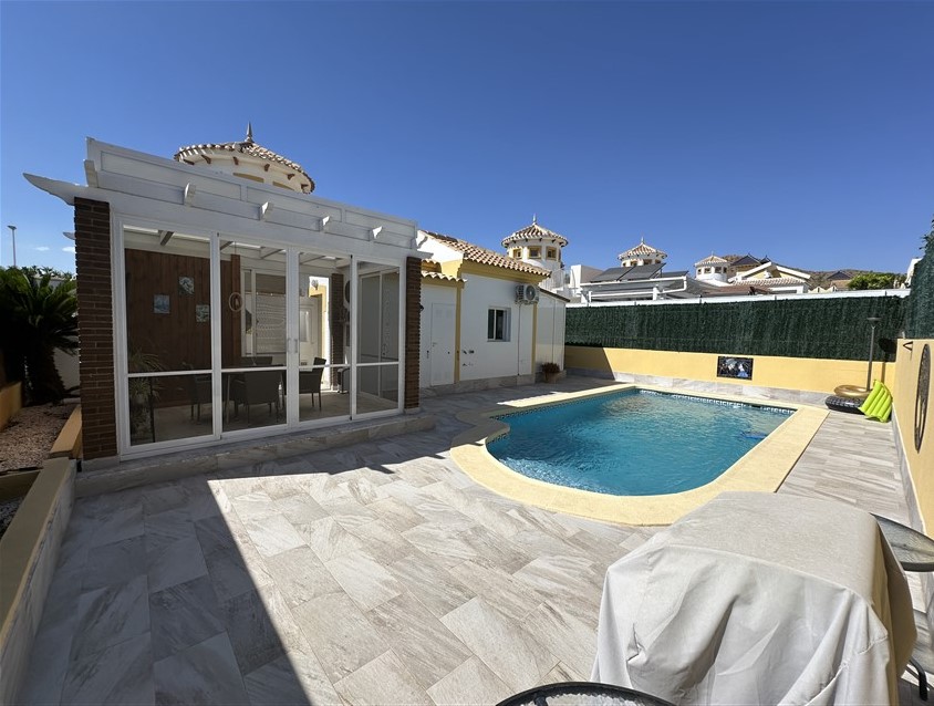 2 Bedroom, 2 Bathroom Villa in Murcia