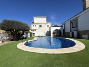 3 Bedroom, 3 Bathroom Villa in Murcia