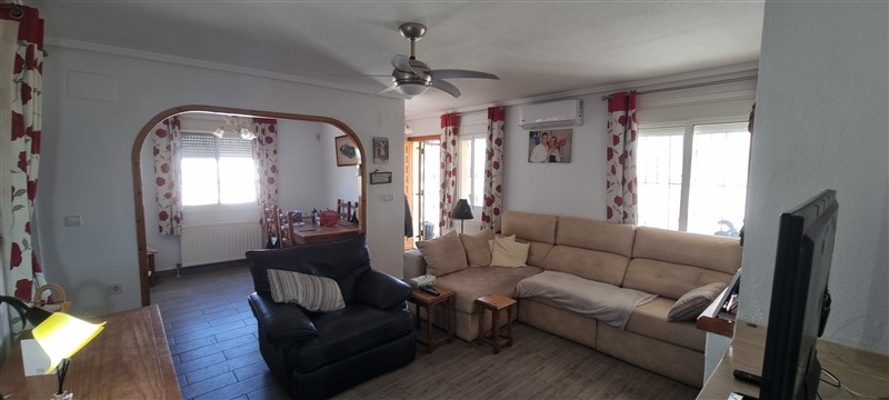 4 Bedroom, 4 Bathroom Villa in Murcia