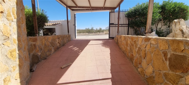 4 Bedroom, 4 Bathroom Villa in Murcia