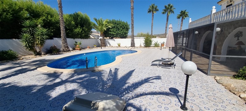 4 Bedroom, 4 Bathroom Villa in Murcia