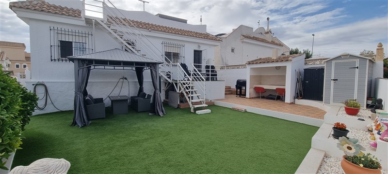 2 Bedroom, 2 Bathroom Villa in Murcia