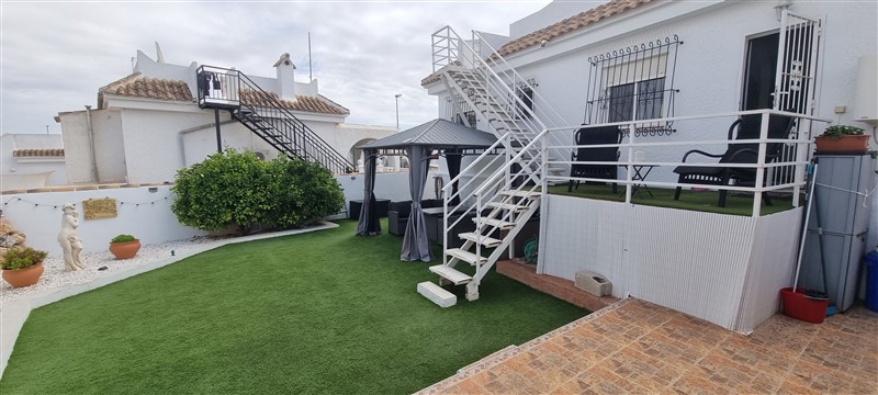 2 Bedroom, 2 Bathroom Villa in Murcia