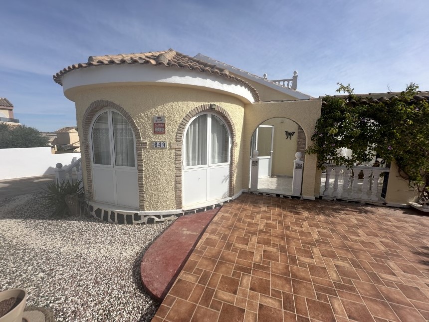 2 Bedroom, 2 Bathroom Villa in Murcia