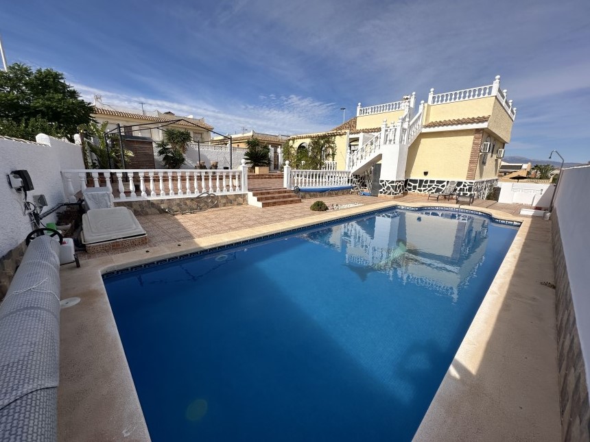 2 Bedroom, 2 Bathroom Villa in Murcia