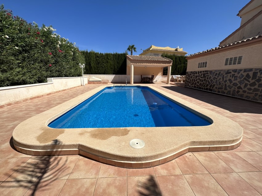 2 Bedroom, 2 Bathroom Villa in Murcia