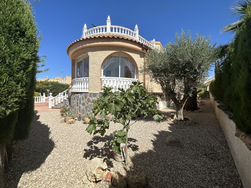 2 Bedroom, 2 Bathroom Villa in Murcia