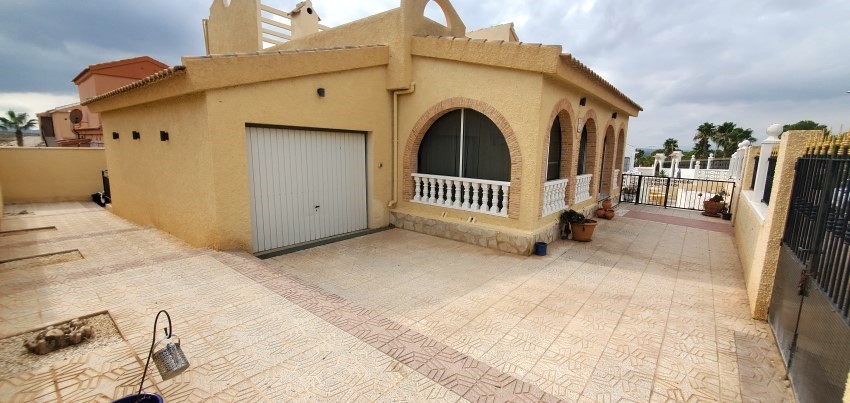 2 Bedroom, 2 Bathroom Villa in Murcia