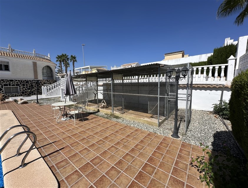 4 Bedroom, 4 Bathroom Villa in Murcia