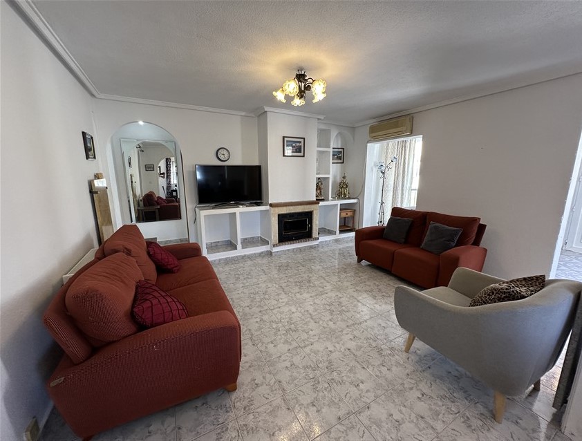 4 Bedroom, 4 Bathroom Villa in Murcia