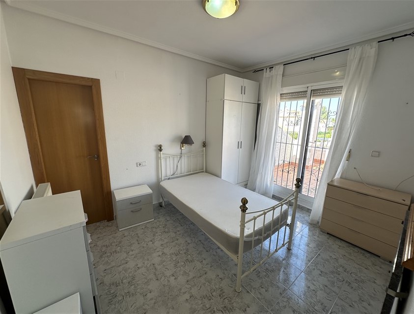 4 Bedroom, 4 Bathroom Villa in Murcia