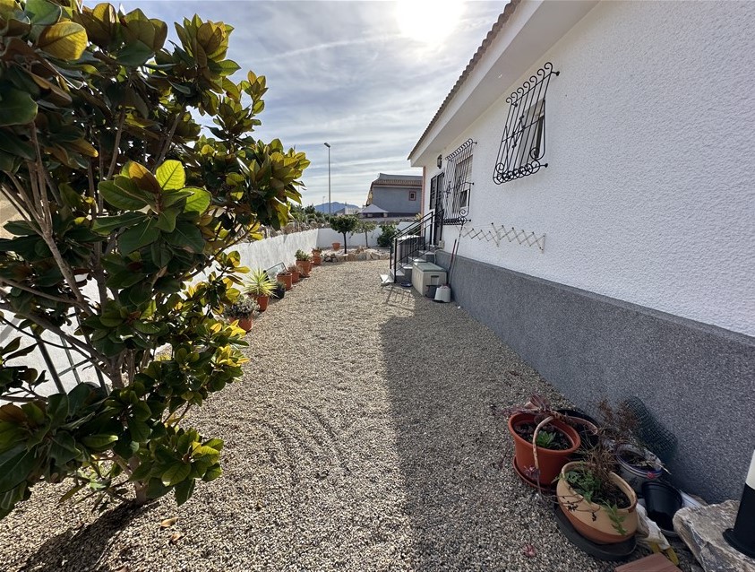 2 Bedroom, 2 Bathroom Bungalow in Murcia