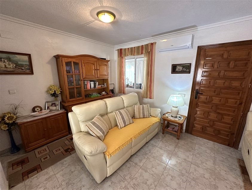 2 Bedroom, 2 Bathroom Villa in Murcia