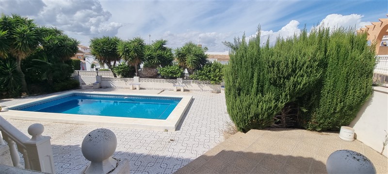 3 Bedroom, 2 Bathroom Villa in Murcia