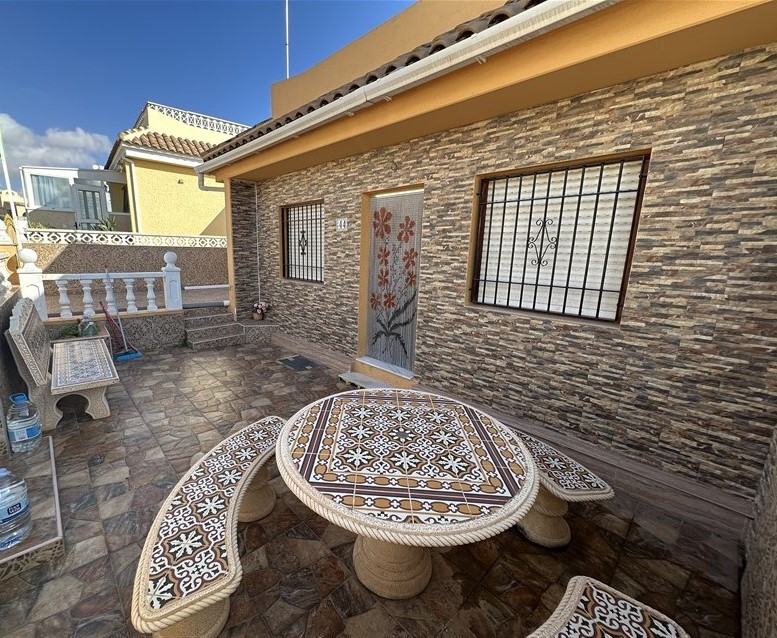 2 Bedroom, 1 Bathroom Villa in Murcia