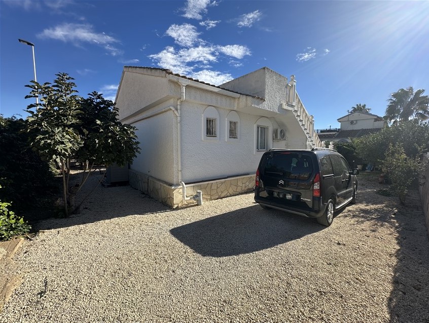 2 Bedroom, 2 Bathroom Villa in Murcia