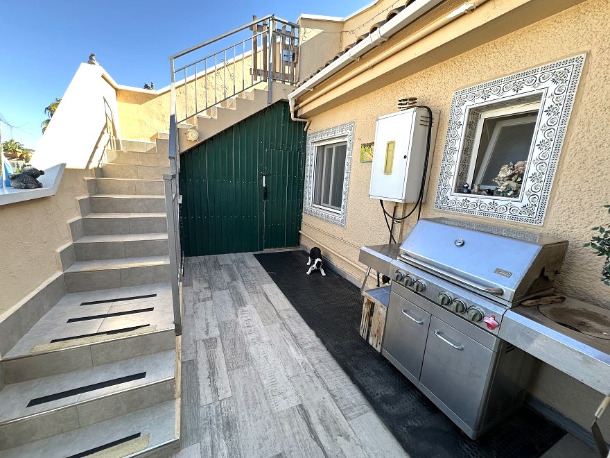 2 Bedroom, 2 Bathroom Villa in Murcia