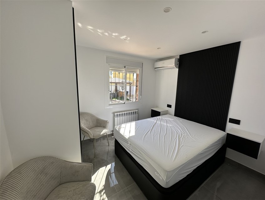 4 Bedroom, 4 Bathroom Villa in Murcia