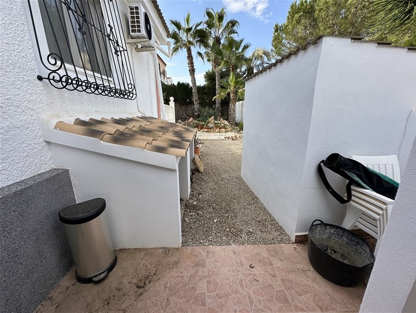 2 Bedroom, 2 Bathroom Bungalow in Murcia