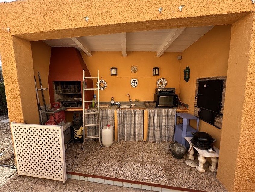 4 Bedroom, 2 Bathroom Finca in Murcia