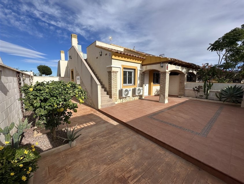 2 Bedroom, 1 Bathroom Villa in Murcia