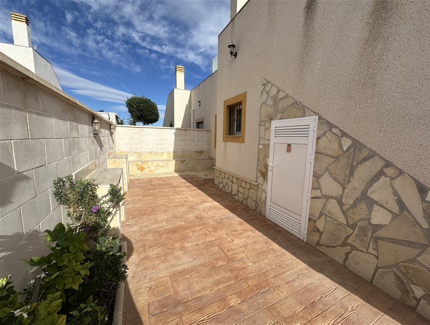 2 Bedroom, 1 Bathroom Villa in Murcia