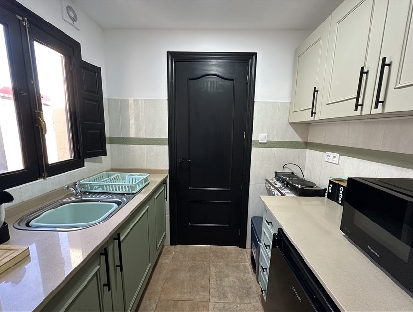 6 Bedroom, 6 Bathroom House in Murcia