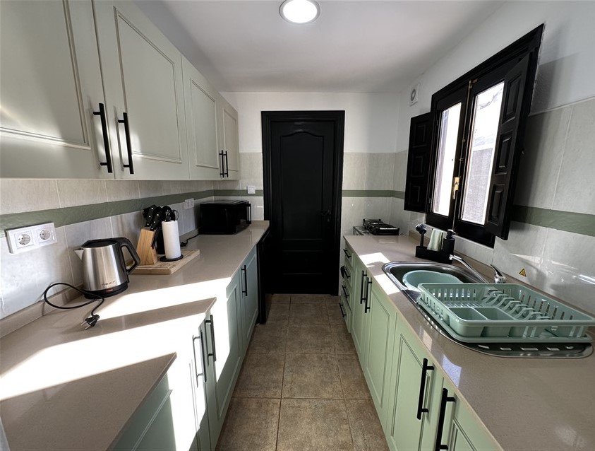 6 Bedroom, 6 Bathroom House in Murcia